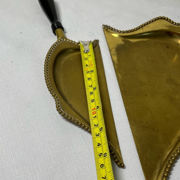 Antique Crumb Catcher / Tray & Scraper, Silent Butler, Heart Shaped. Brass. RARE - Picture 6 of 7